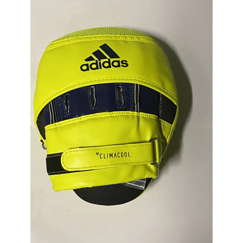 adidas Speed Training Curved Focus Mitt