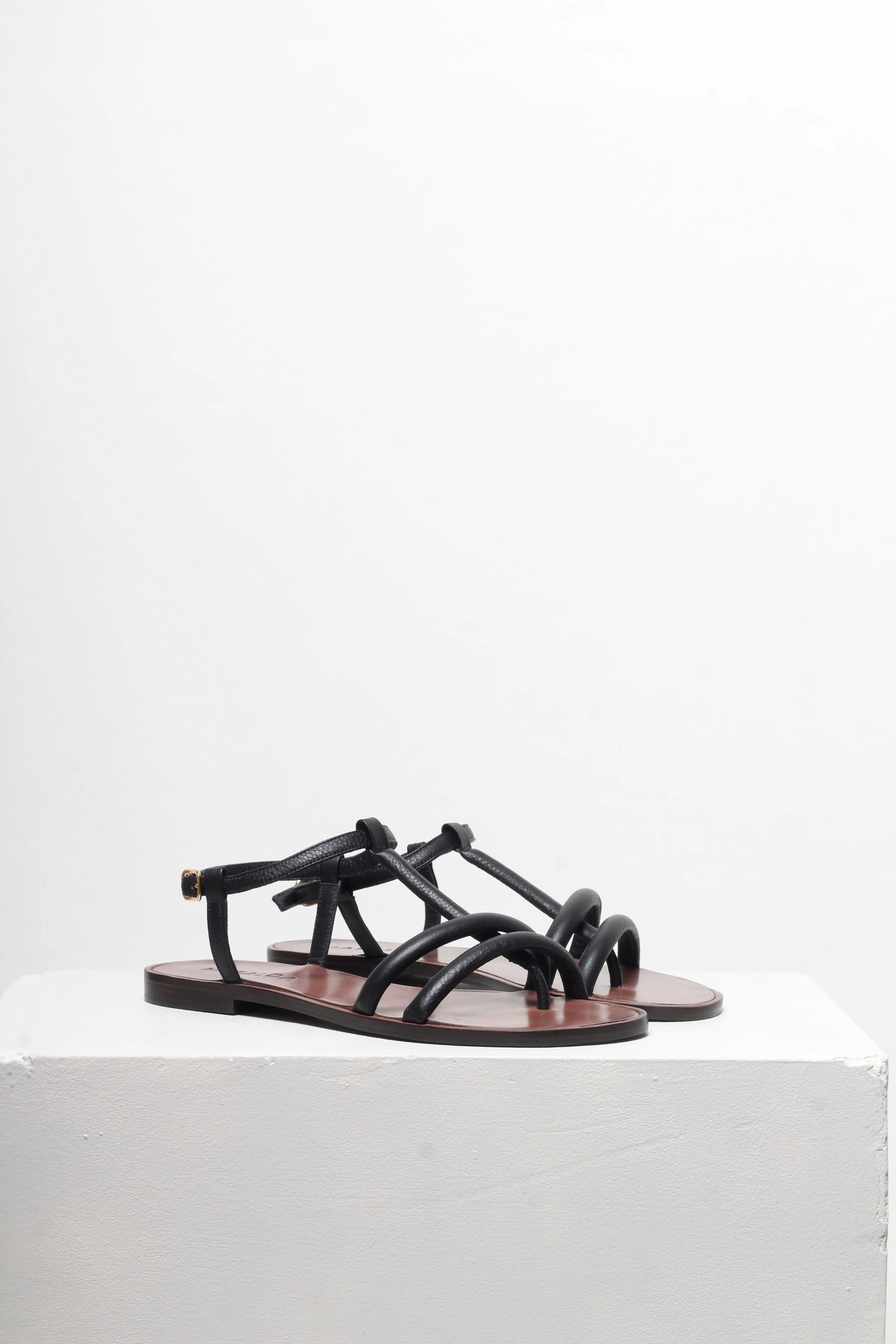 Mie Black Sandals