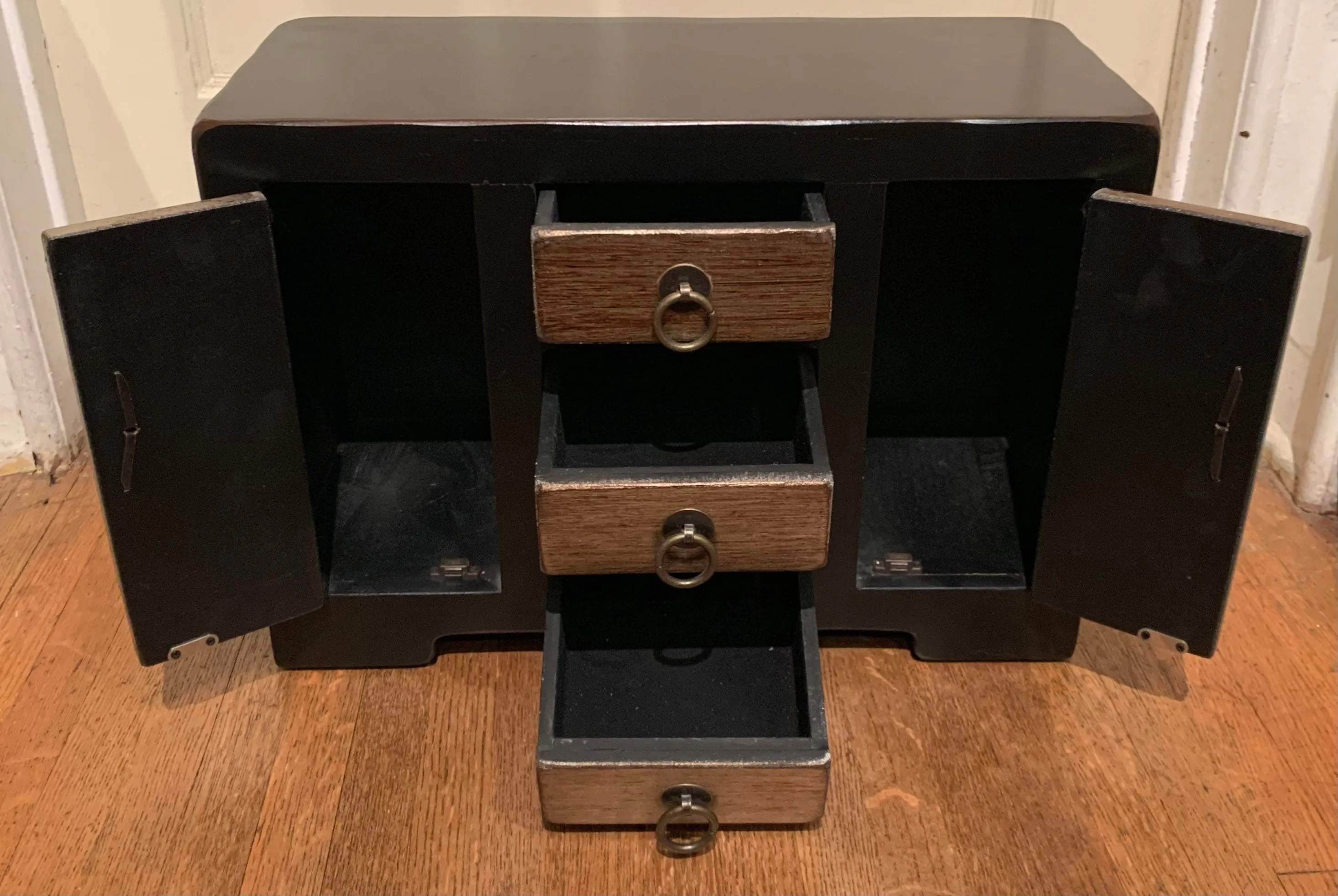 Vintage Chinese Jewelry Box